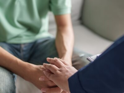 Estudiar la certificación experto en prevención del suicidio