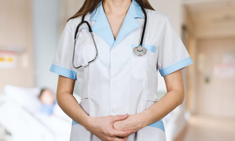 Conoce las funciones del auxiliar de enfermería, requisitos y salidas profesionales